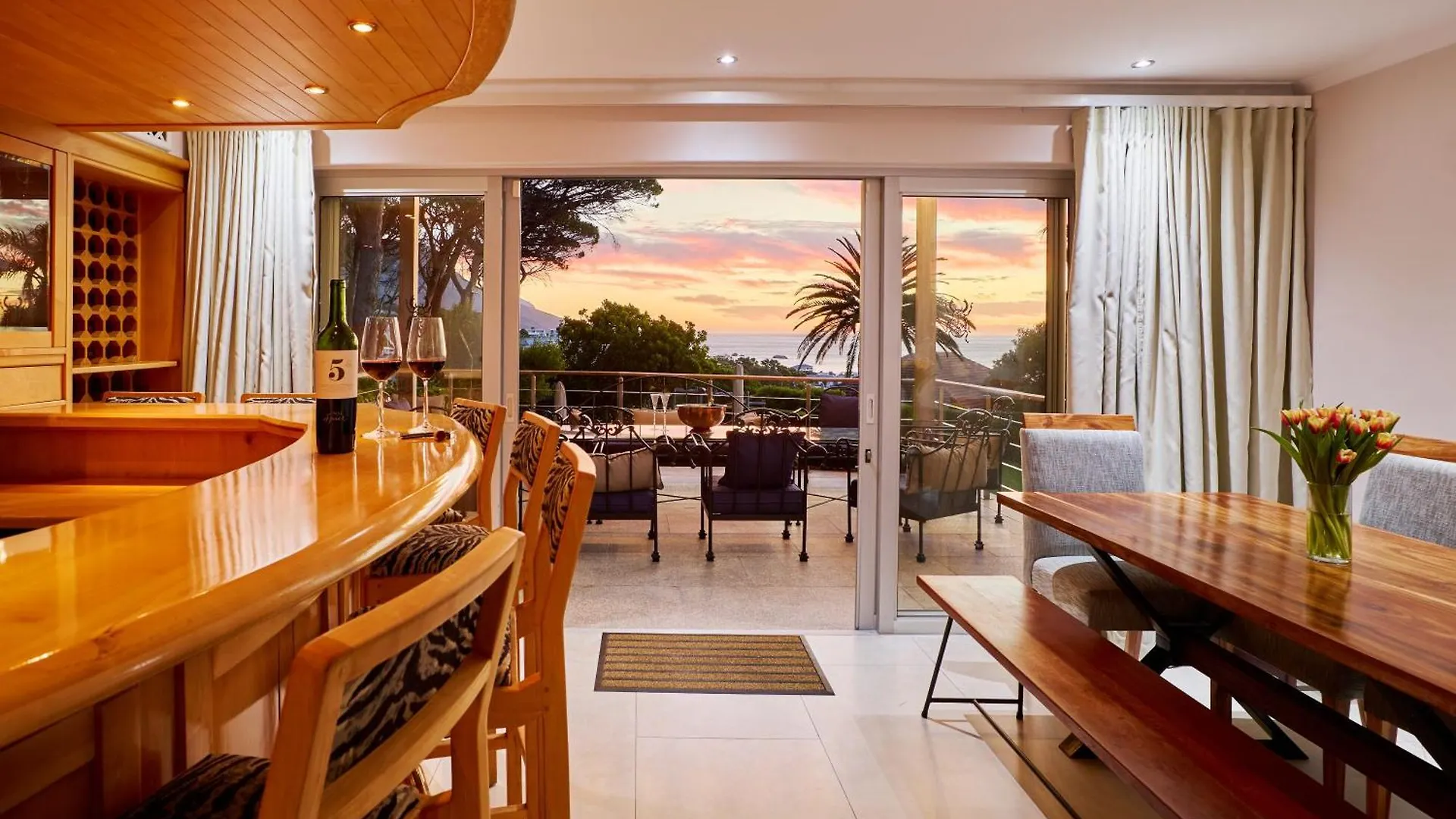 Villa 42 On Strathmore Cape Town
