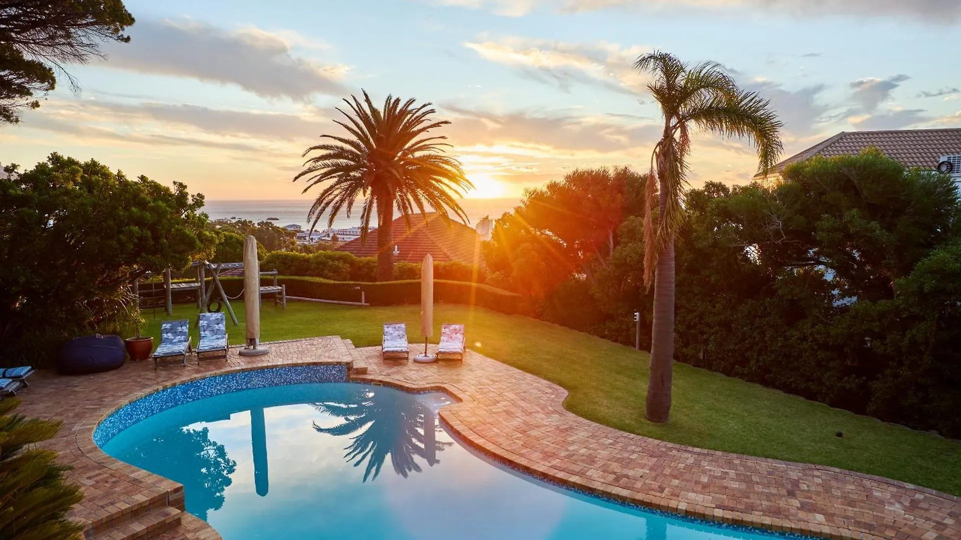 Villa 42 On Strathmore Cape Town