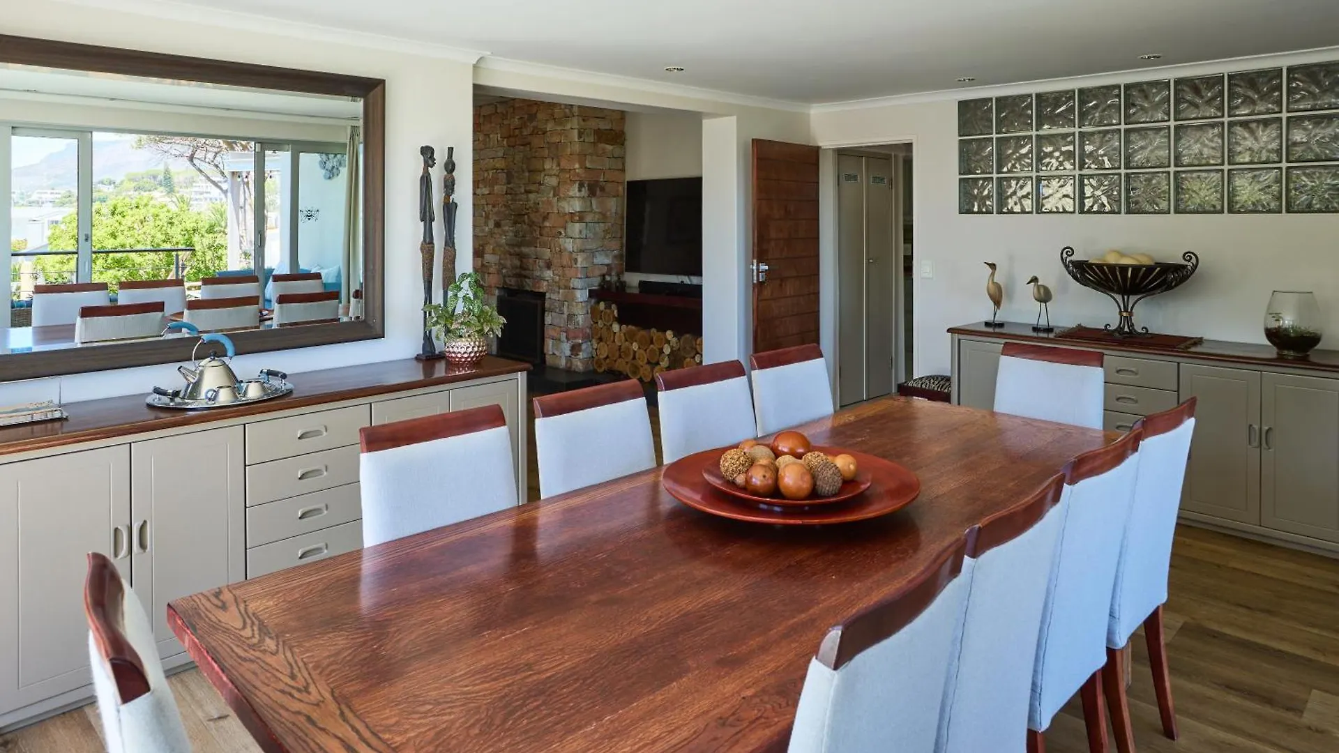 42 On Strathmore Cape Town Villa